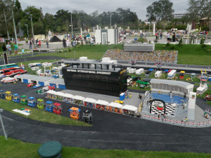 legoland-daytona500-1