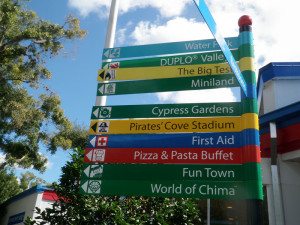 legoland-sign